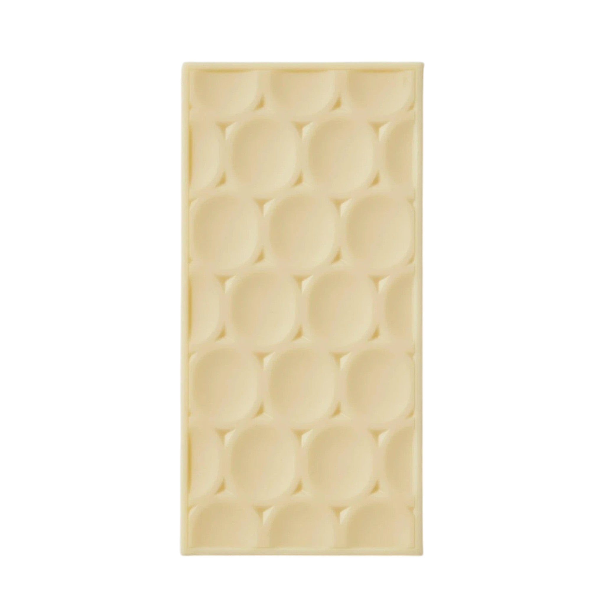 Made In England 44% Single Origin Ecuador White Chocolate bar with a smooth, creamy texture and custard tasting notes.