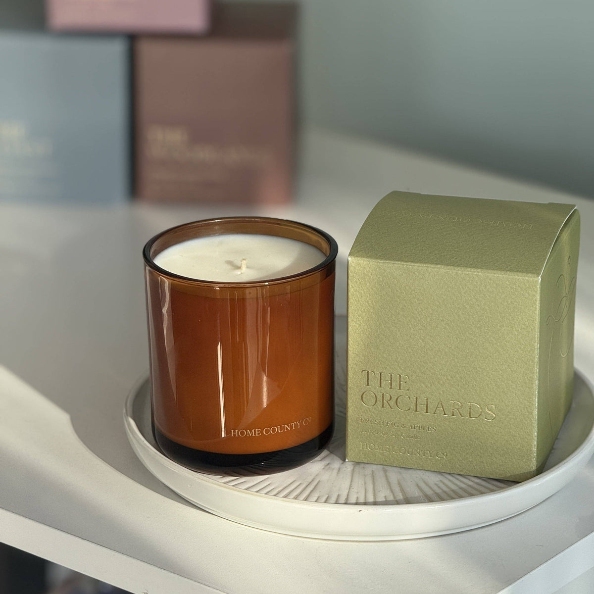 Home County Co. The Orchards Fresh Fig & Apples Candle