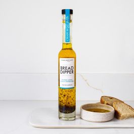 Charlie & Ivy's Smoked Garlic & Black Peppercorn Bread Dipper in a 200ml glass bottle