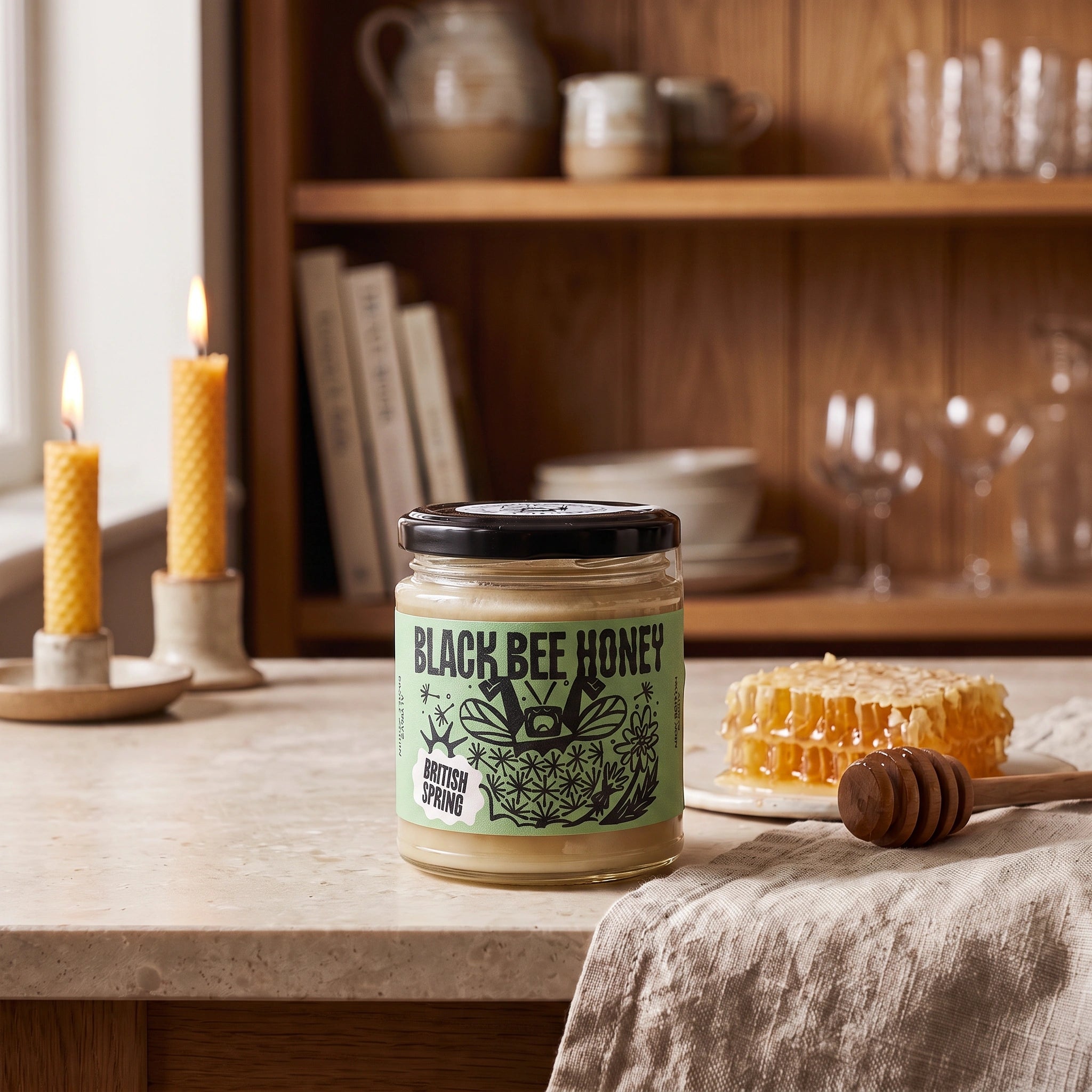 Black Bee Honey British Spring with honeycomb