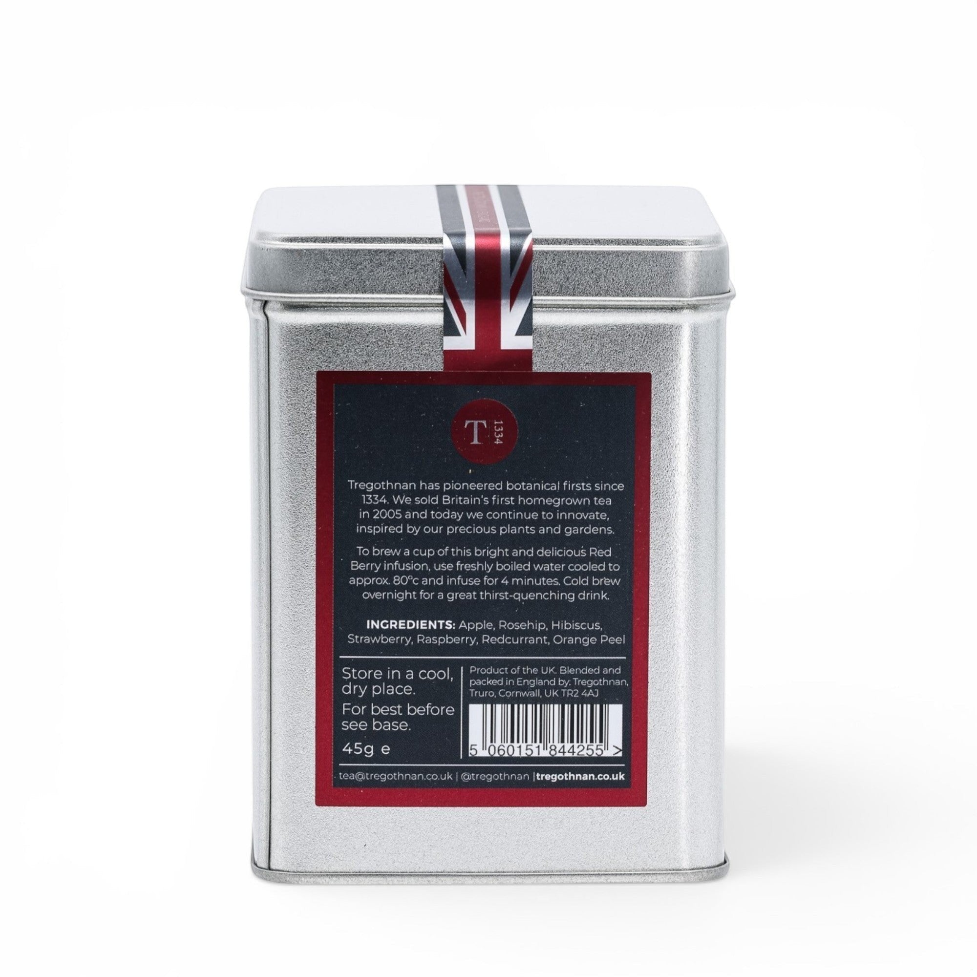 Made In England Tregothnan Red Berry loose leaf tea tin with Union Jack detail. Contains apple, rosehip, hibiscus, strawberry, raspberry, redcurrant.