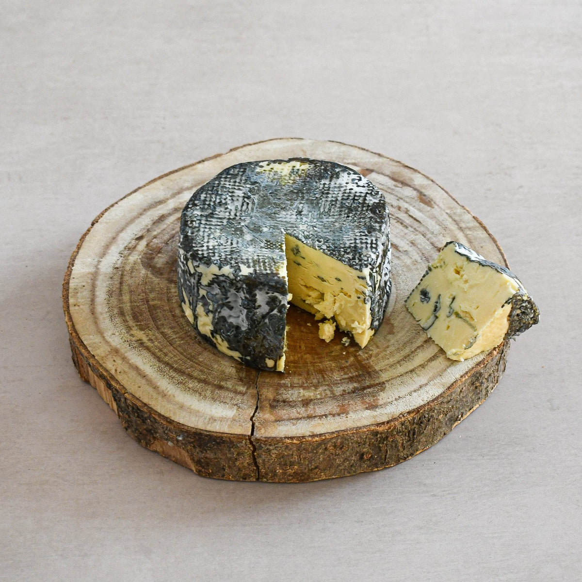 Oxford Blue cheese, Made In England