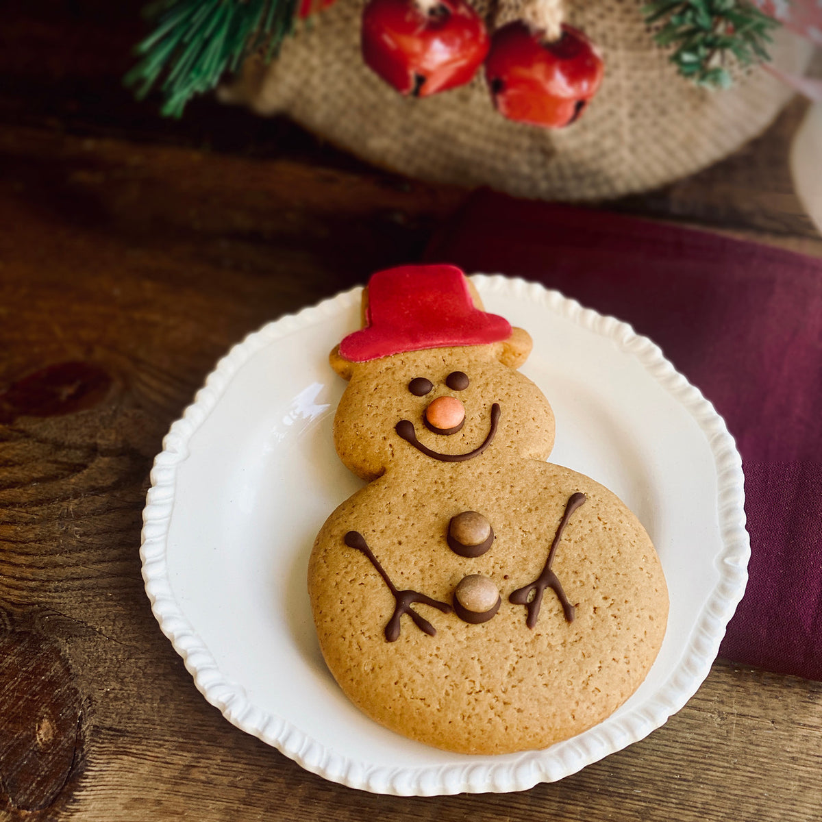 A single wrapped gingerbread snowman from Lottie Shaw's