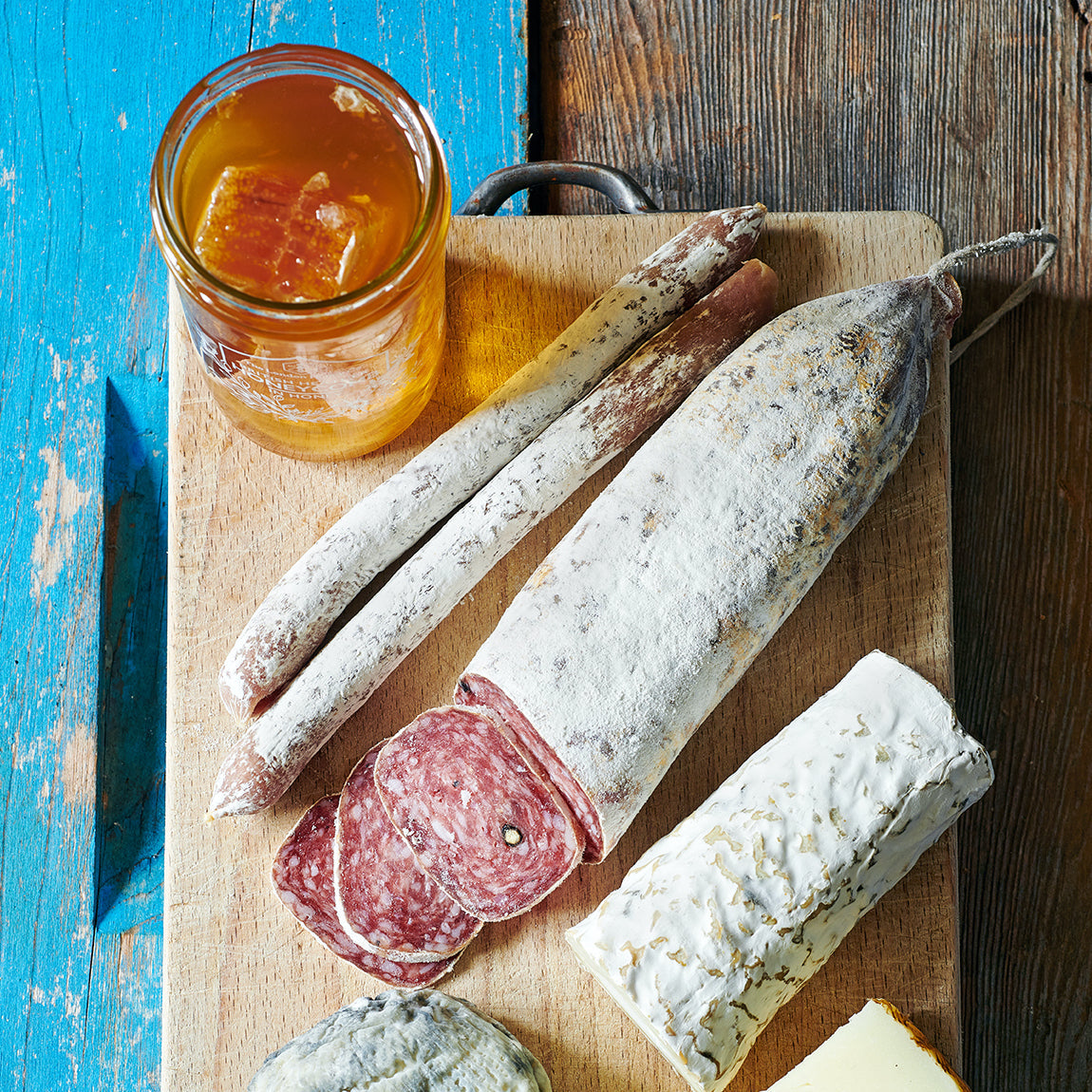 The London Honey Co. British Heather Honeycomb in Honey 350g, additional photograph